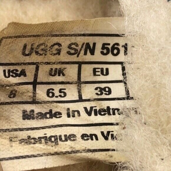 UGG Dakota Winter Moccasin Slippers 8 - Picture 7 of 11